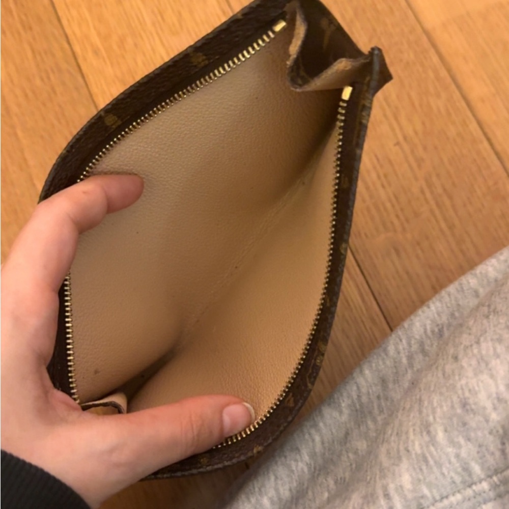 Louis Vuitton Brown Monogram Accessory Pouch - Picture 6 of 9